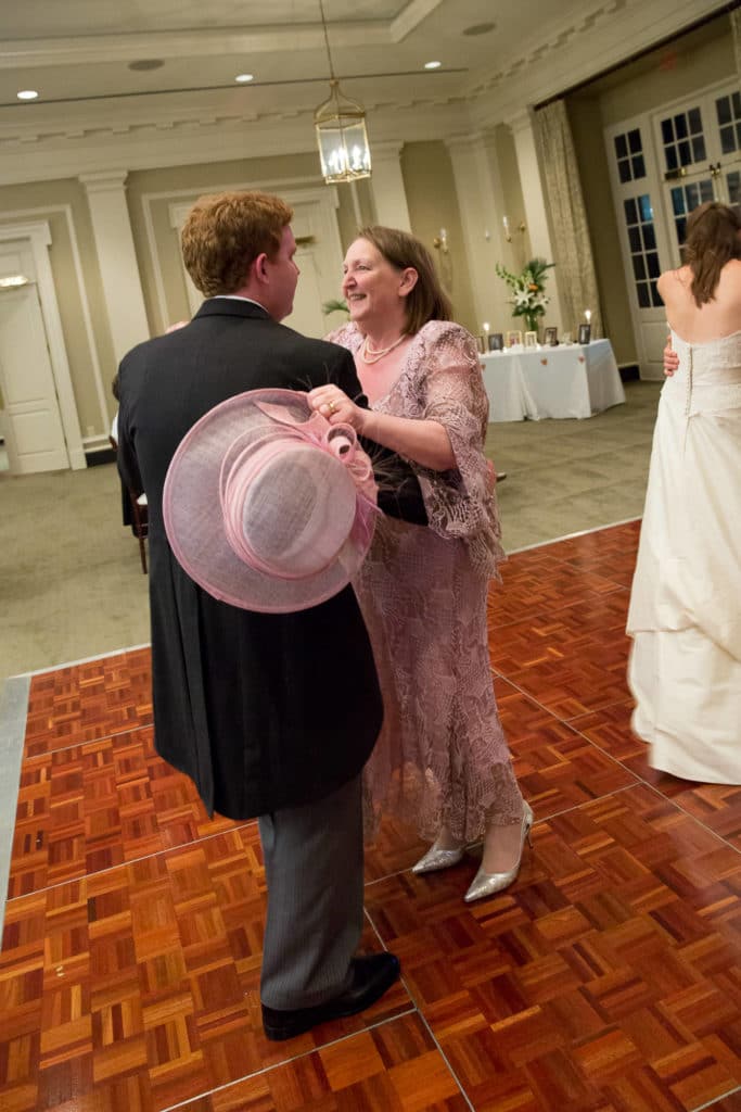 atlanta-wedding-glenn-memorial-chapel-east-lake-golf-club-wedding-photographer-denis-reggie-1986