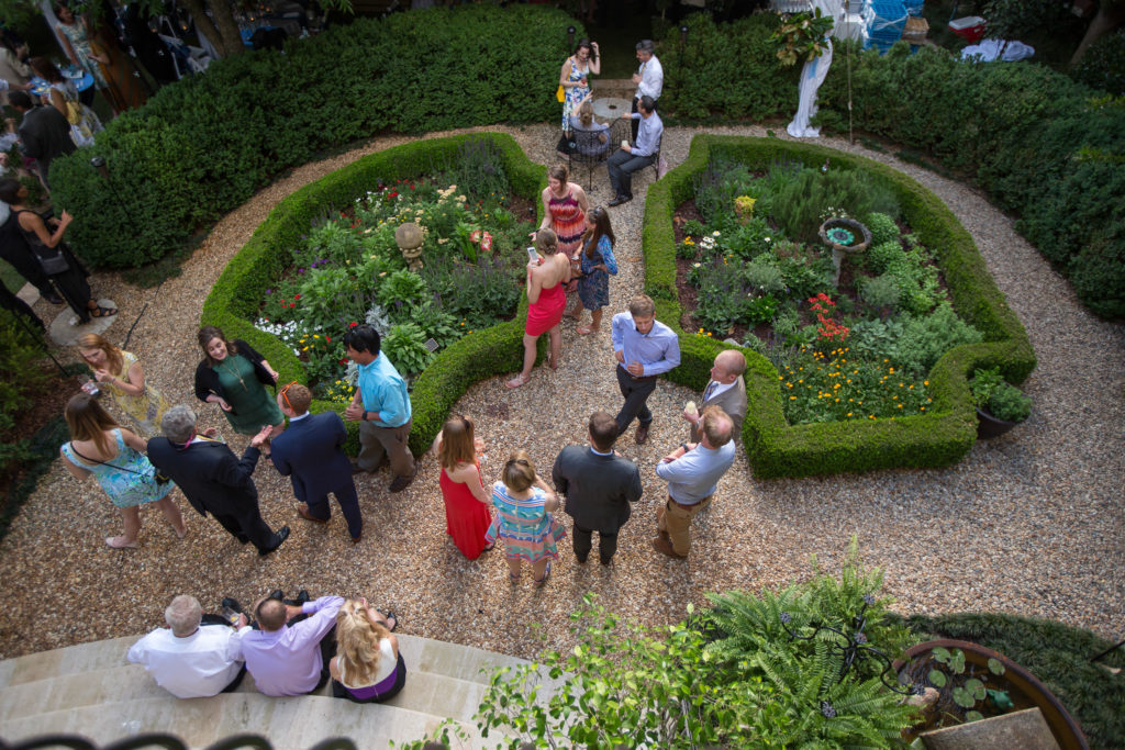 atlanta-wedding-photographer-denis-reggie-home-tented-wedding-backyard-wedding-at-home-1045