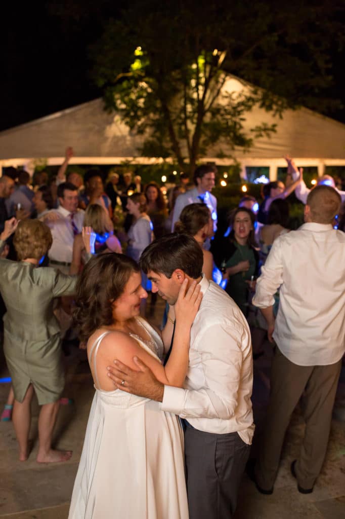 atlanta-wedding-photographer-denis-reggie-home-tented-wedding-backyard-wedding-at-home-1507