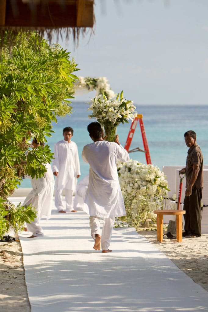 beach-wedding-destination-maldives-four-seasons-resort-photographer-atlanta-destination-wedding-photographer-denis-reggie-0327