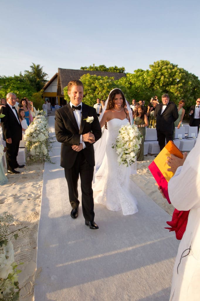 beach-wedding-destination-maldives-four-seasons-resort-photographer-atlanta-destination-wedding-photographer-denis-reggie-0490