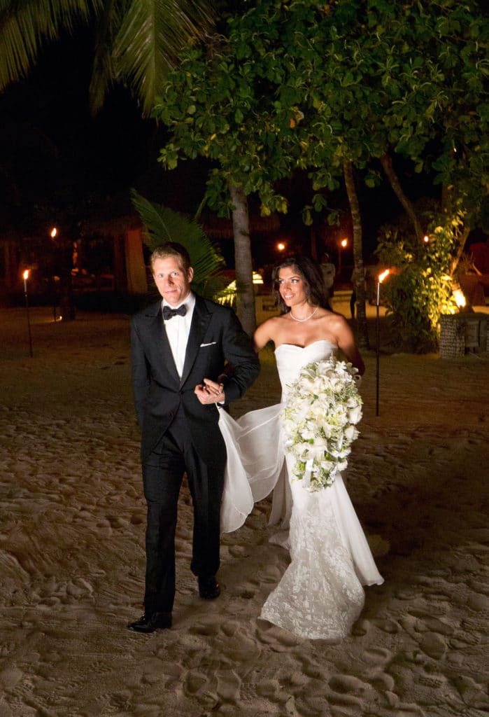 beach-wedding-destination-maldives-four-seasons-resort-photographer-atlanta-destination-wedding-photographer-denis-reggie-0641