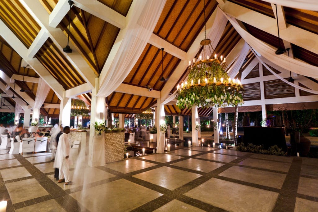 beach-wedding-destination-maldives-four-seasons-resort-photographer-atlanta-destination-wedding-photographer-denis-reggie-0735