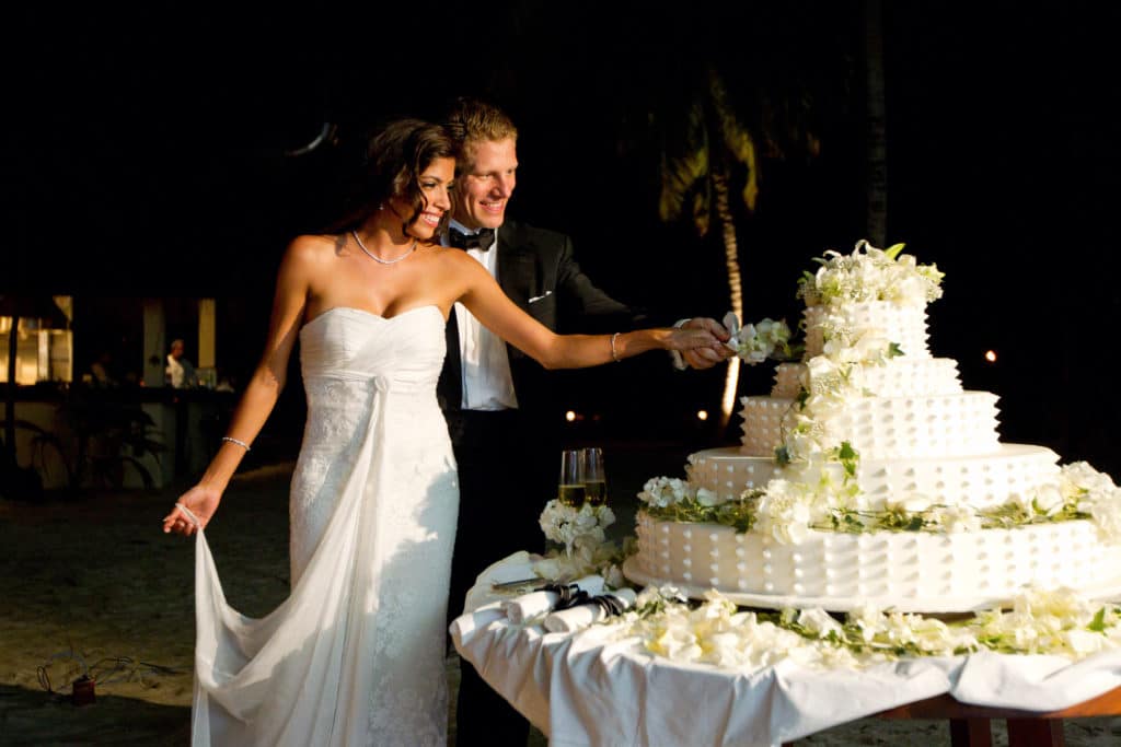 beach-wedding-destination-maldives-four-seasons-resort-photographer-atlanta-destination-wedding-photographer-denis-reggie-0746