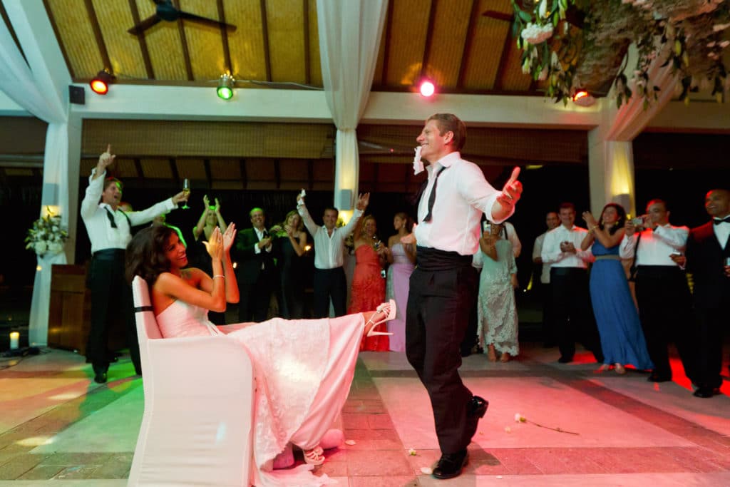 beach-wedding-destination-maldives-four-seasons-resort-photographer-atlanta-destination-wedding-photographer-denis-reggie-0834