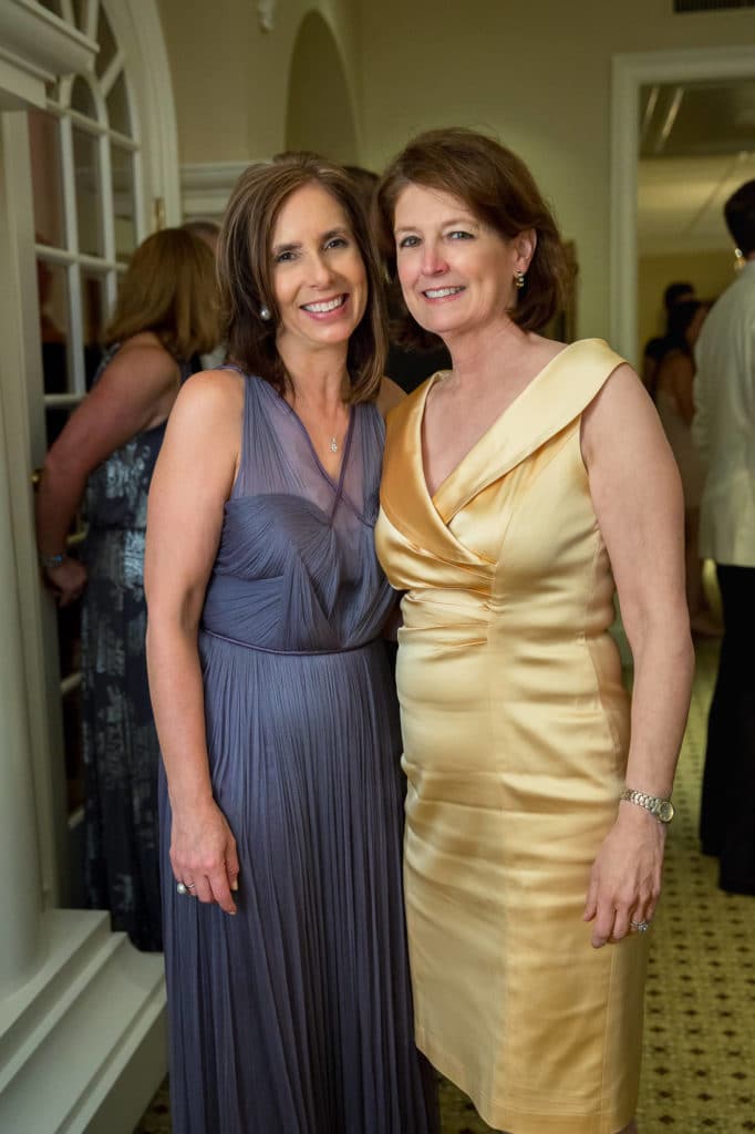 cherokee-town-club-wedding-holy-spirit-catholic-church-atlanta-wedding-photographer-denis-reggie-1025