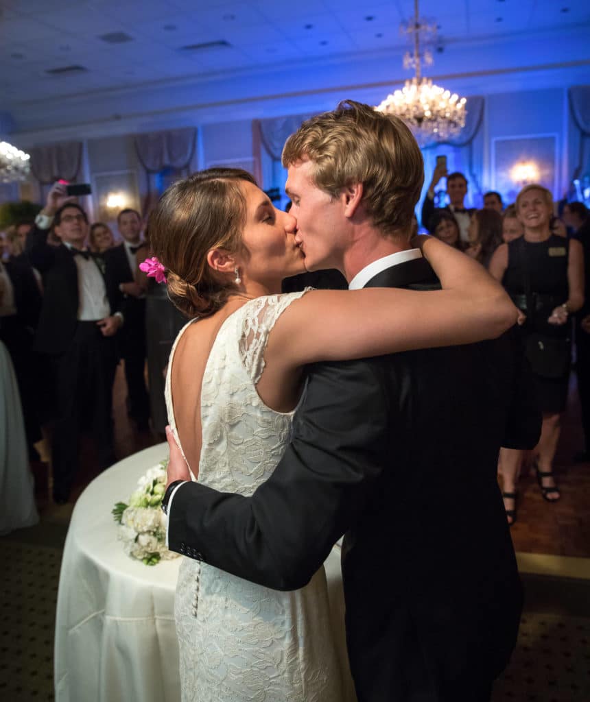 cherokee-town-club-wedding-holy-spirit-catholic-church-atlanta-wedding-photographer-denis-reggie-1348