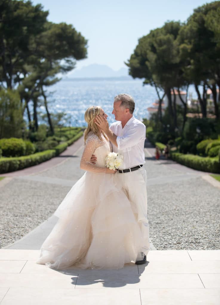 cote-dazur-france-wedding-chateau-st-martin-eden-roc-destination-denis-reggie-photographer-3552