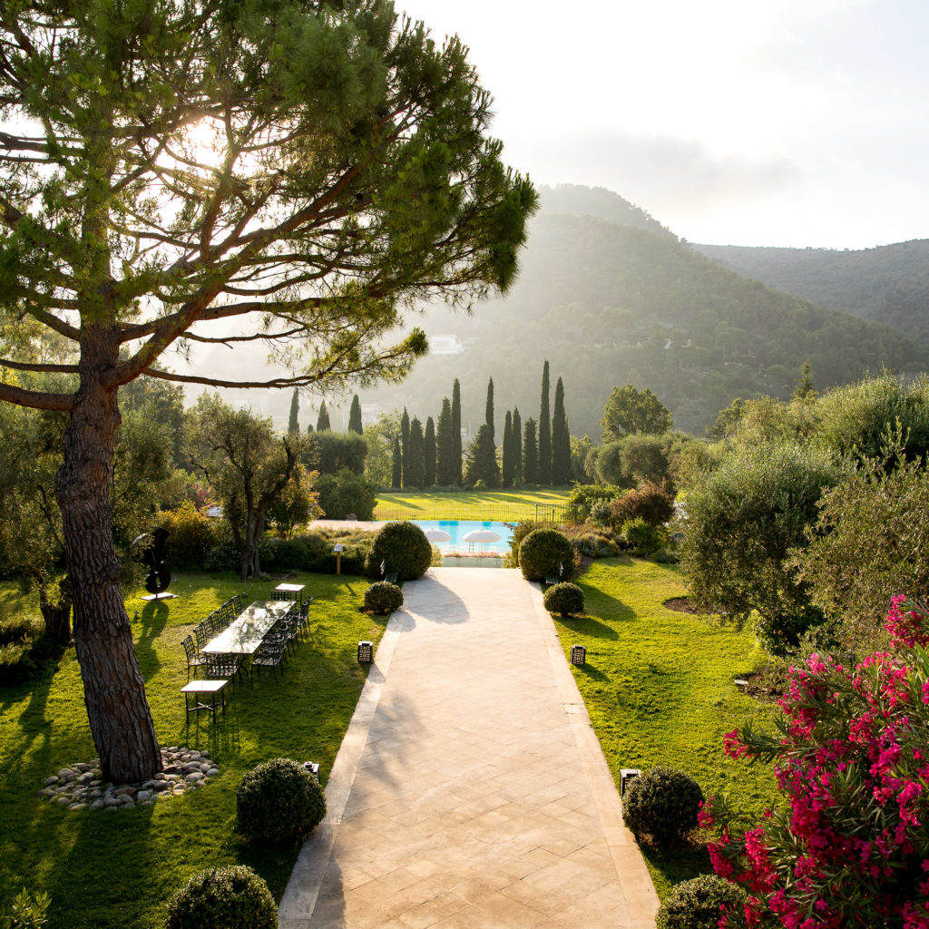 cote-dazur-france-wedding-chateau-st-martin-eden-roc-destination-denis-reggie-photographer-3901