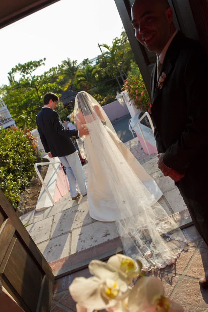 harbour-island-wedding-atlanta-destination-wedding-photographer-denis-reggie-26