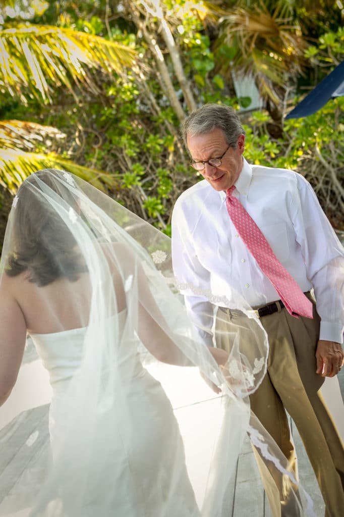 harbour-island-wedding-atlanta-destination-wedding-photographer-denis-reggie-4