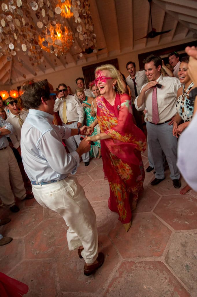 harbour-island-wedding-atlanta-destination-wedding-photographer-denis-reggie-72