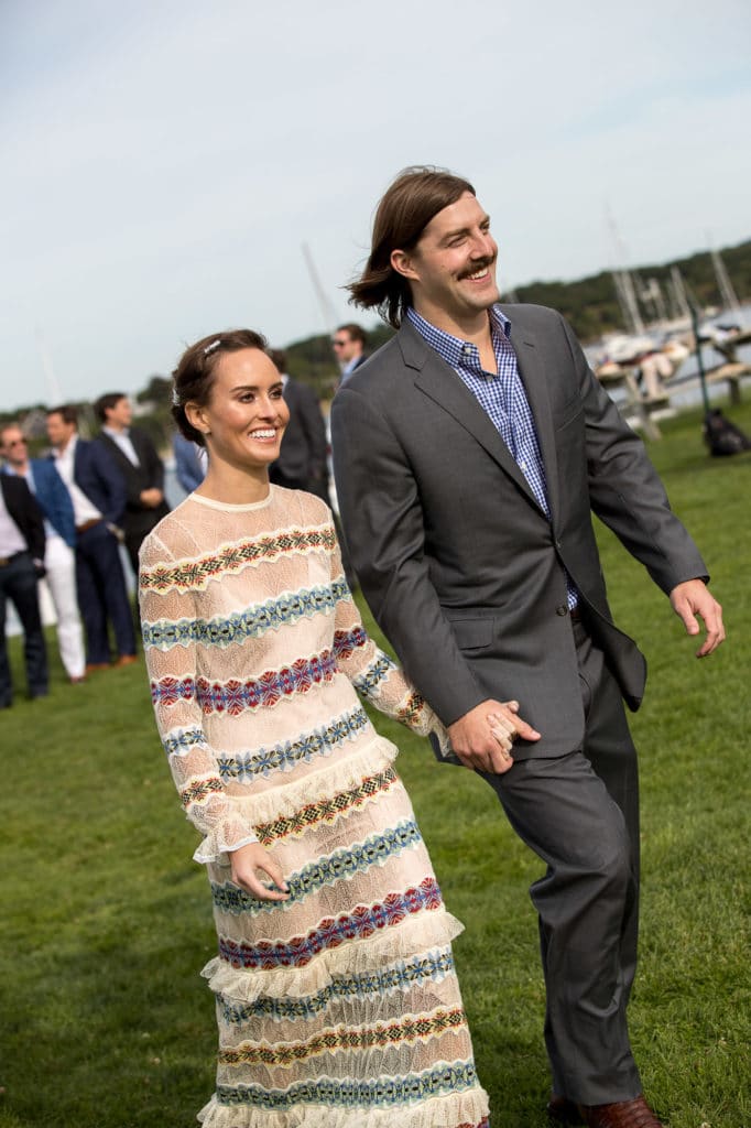 marthas-veneyard-wedding-photographer-old-whaling-church-field-club-tented-reception-0236