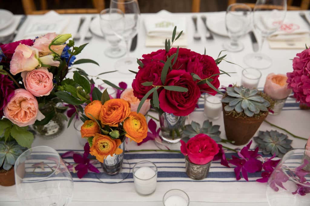 marthas-veneyard-wedding-photographer-old-whaling-church-field-club-tented-reception-0338