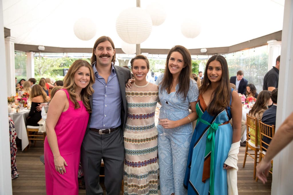 marthas-veneyard-wedding-photographer-old-whaling-church-field-club-tented-reception-0549