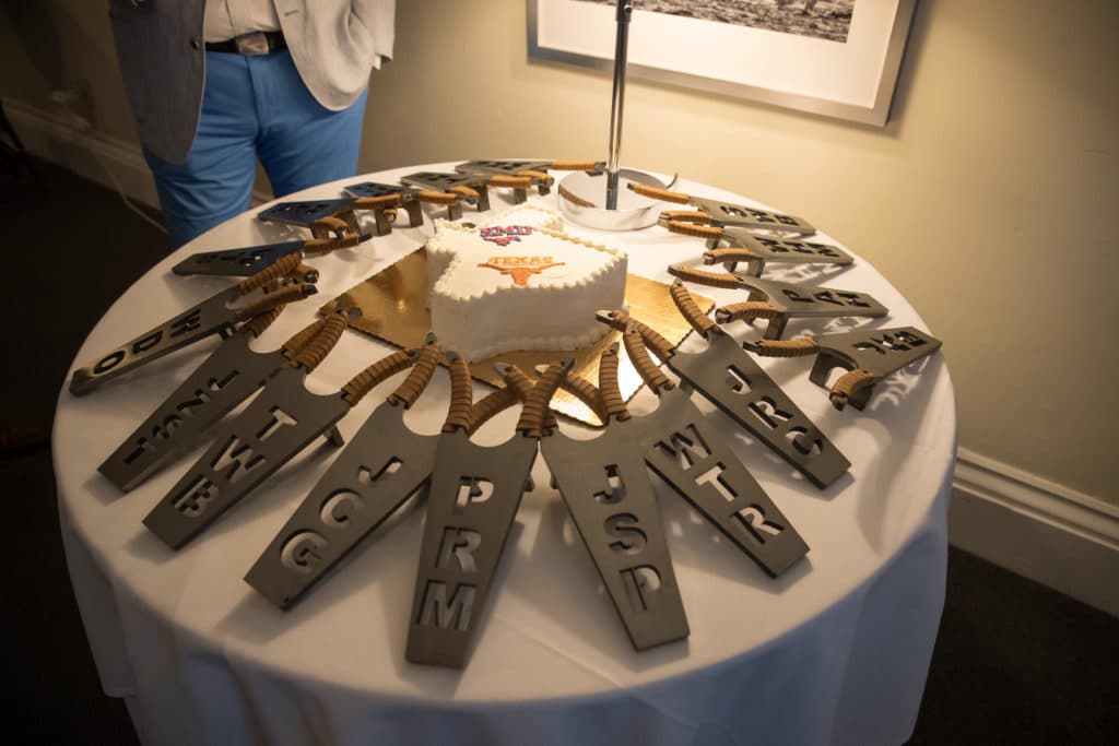 marthas-veneyard-wedding-photographer-old-whaling-church-field-club-tented-reception-0670