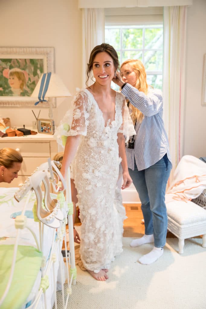 marthas-veneyard-wedding-photographer-old-whaling-church-field-club-tented-reception-0797