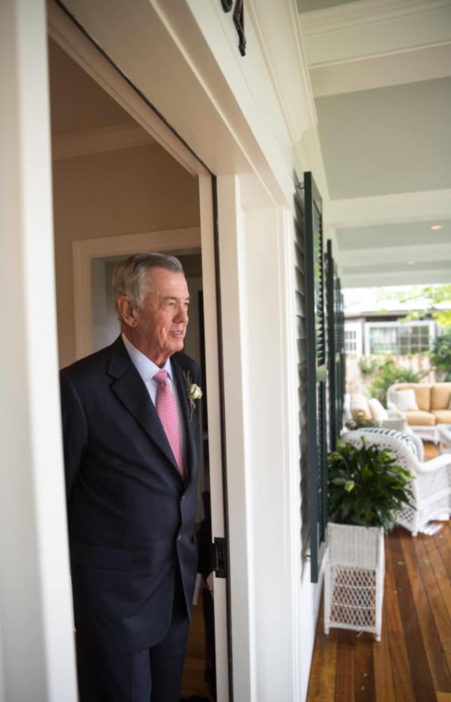 marthas-veneyard-wedding-photographer-old-whaling-church-field-club-tented-reception-0888