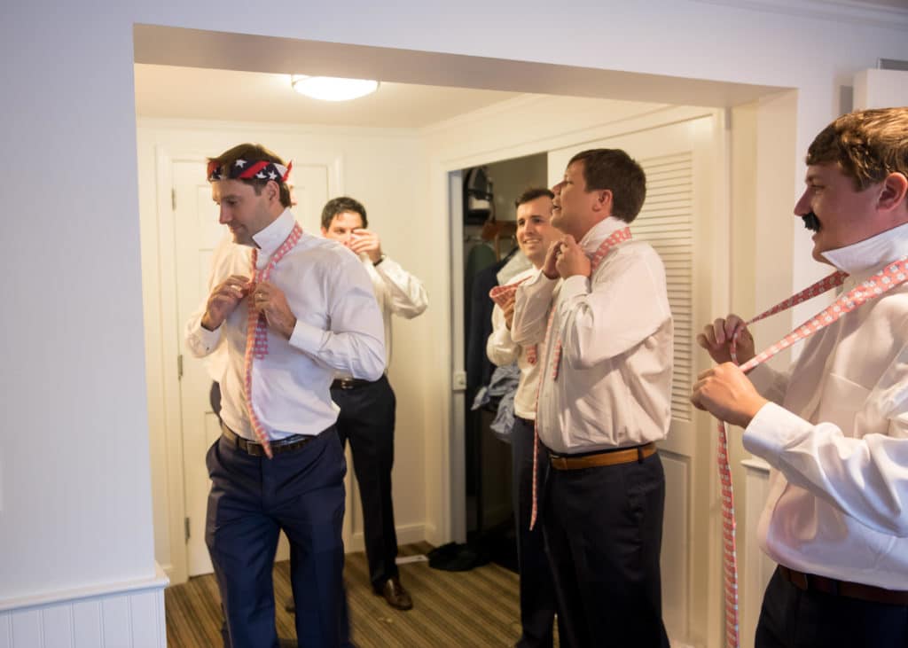 marthas-veneyard-wedding-photographer-old-whaling-church-field-club-tented-reception-1008