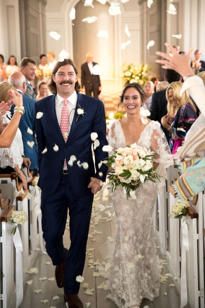 marthas-veneyard-wedding-photographer-old-whaling-church-field-club-tented-reception-1334