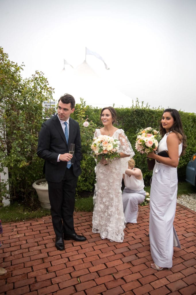 marthas-veneyard-wedding-photographer-old-whaling-church-field-club-tented-reception-1490