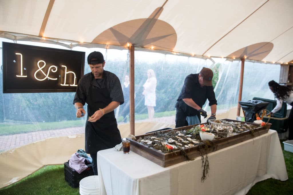 marthas-veneyard-wedding-photographer-old-whaling-church-field-club-tented-reception-1513