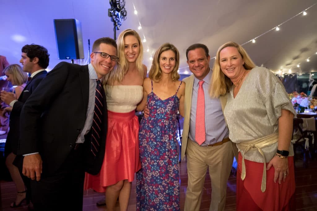 marthas-veneyard-wedding-photographer-old-whaling-church-field-club-tented-reception-2077