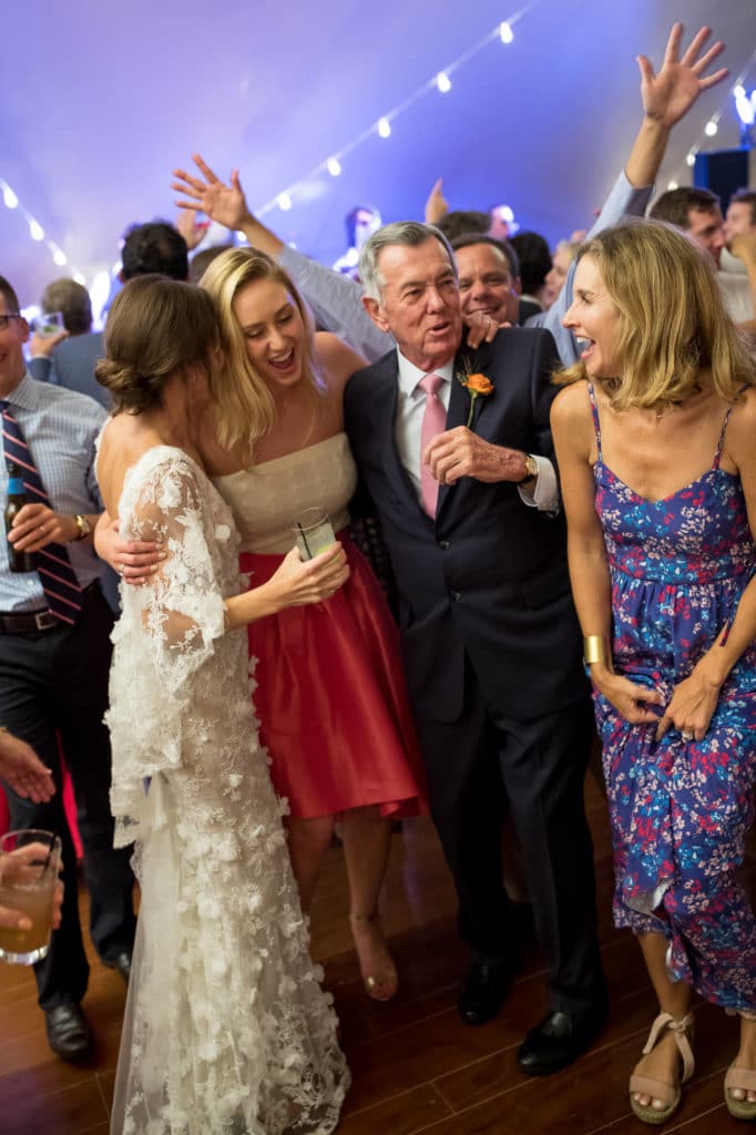 marthas-veneyard-wedding-photographer-old-whaling-church-field-club-tented-reception-2205