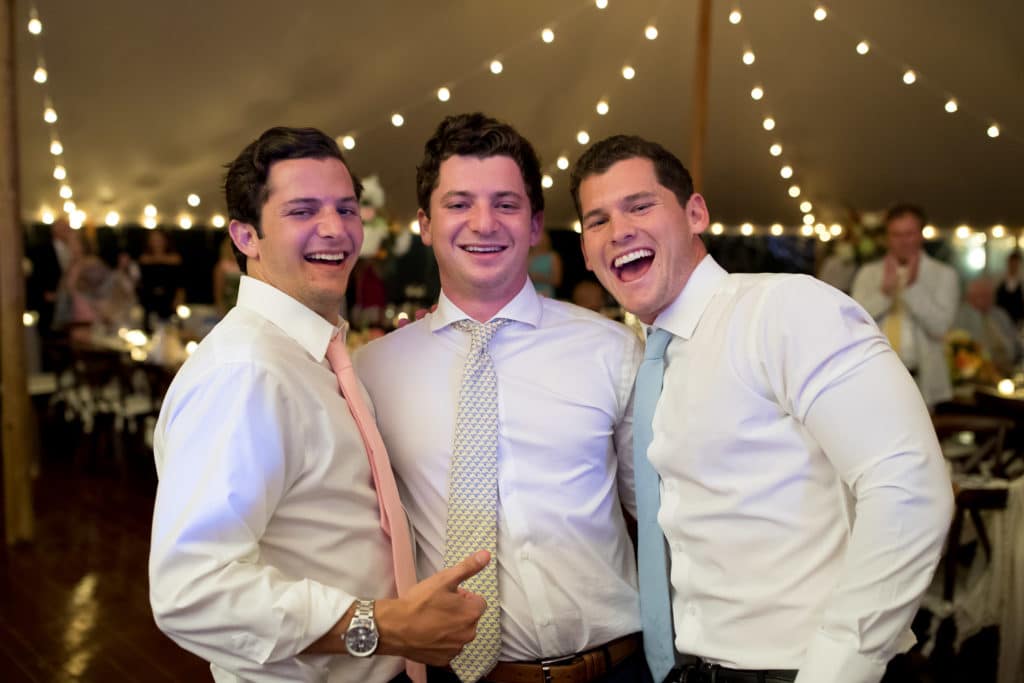 marthas-veneyard-wedding-photographer-old-whaling-church-field-club-tented-reception-2268