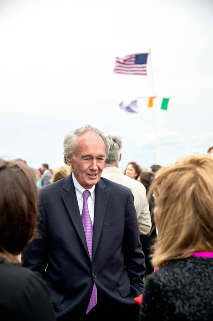 nantucket-wedding-photographer-yacht-club-beach-wedding-bill-clinton-hillary-clinton-1887