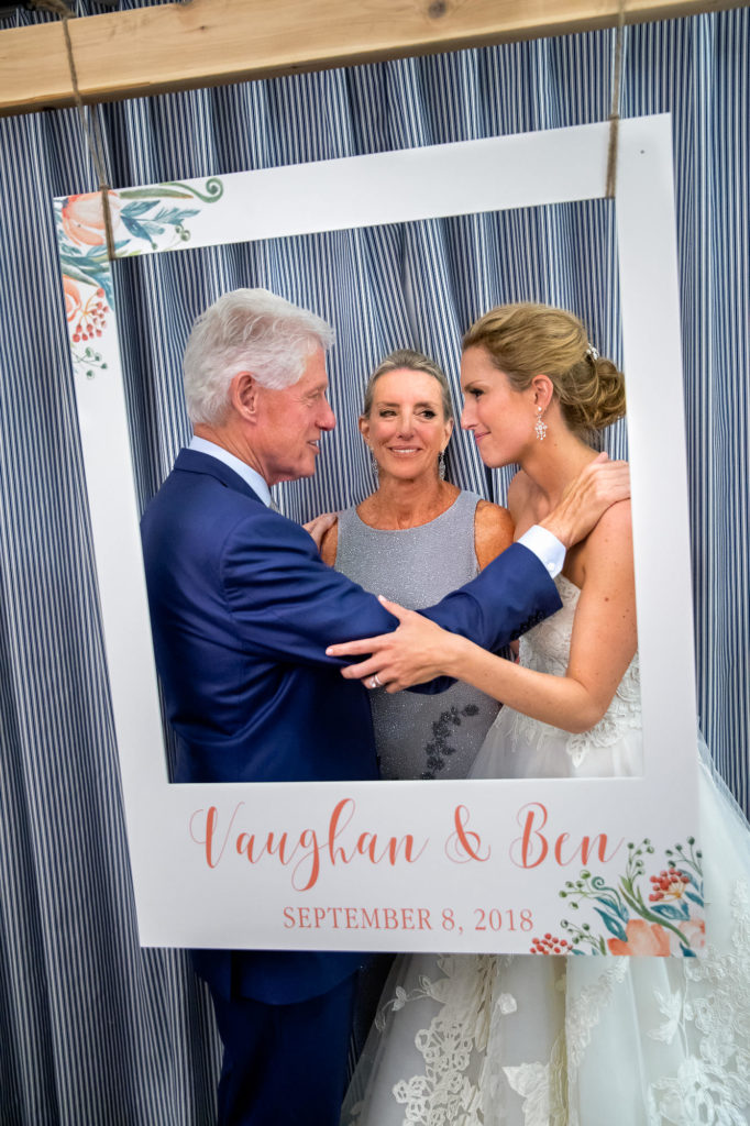 nantucket-wedding-photographer-yacht-club-beach-wedding-bill-clinton-hillary-clinton-2661