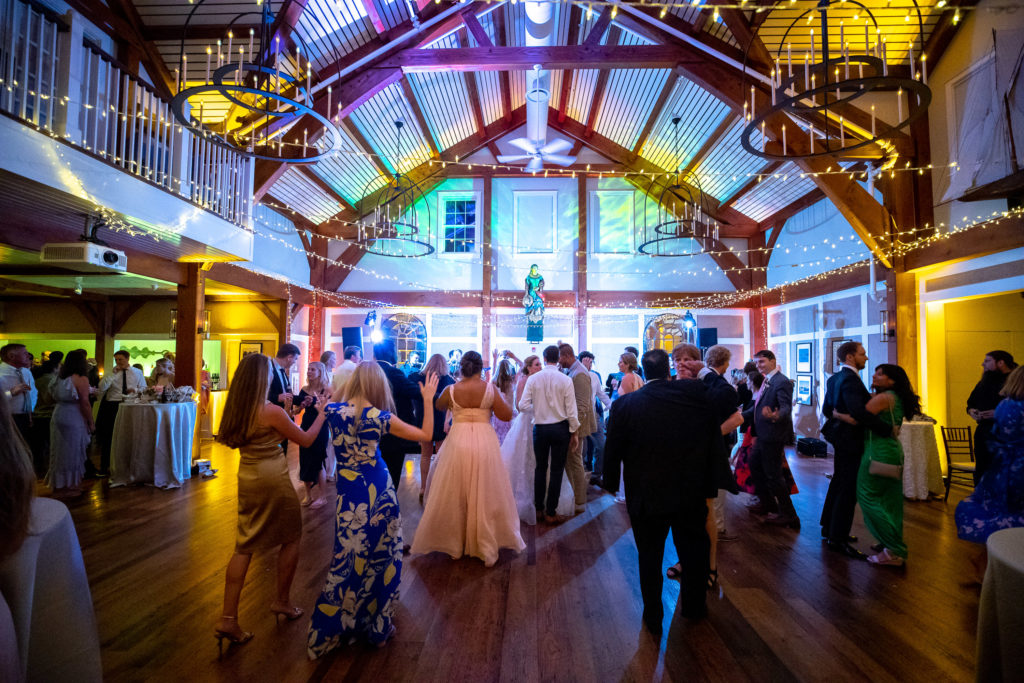 nantucket-wedding-photographer-yacht-club-beach-wedding-bill-clinton-hillary-clinton-3132