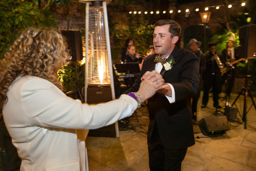 new-orleans-wedding-photographer-french-quarter-second-line-destination-atlanta-wedding-photographer-denis-reggie-1500