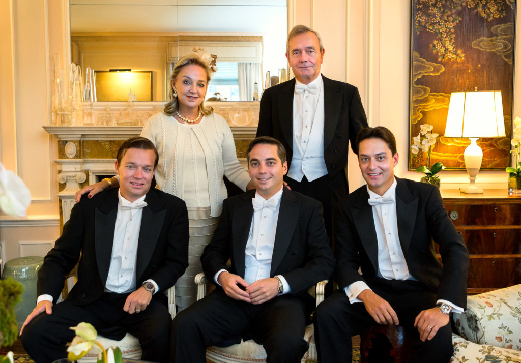 new-york-wedding-photographer-church-of-st-vincent-ferrer-union-club-new-york-denis-reggie-38