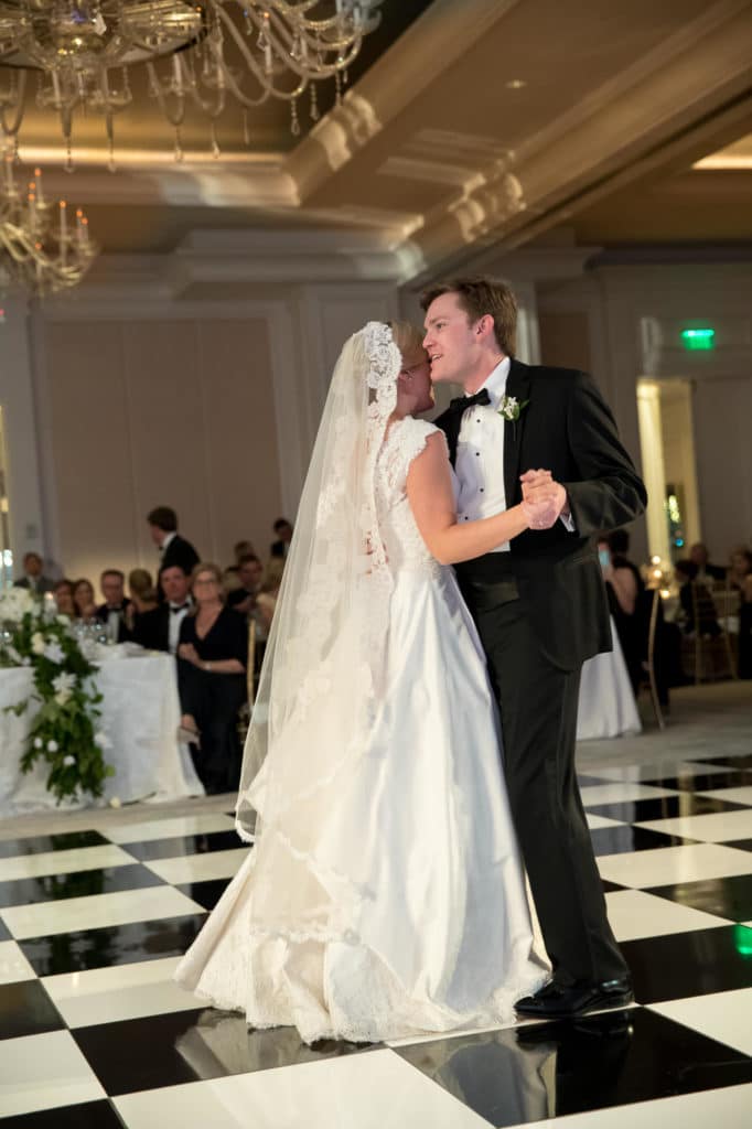 northside-united-methodist-church-wedding-st-regis-atlanta-wedding-photographer-denis-reggie-1696