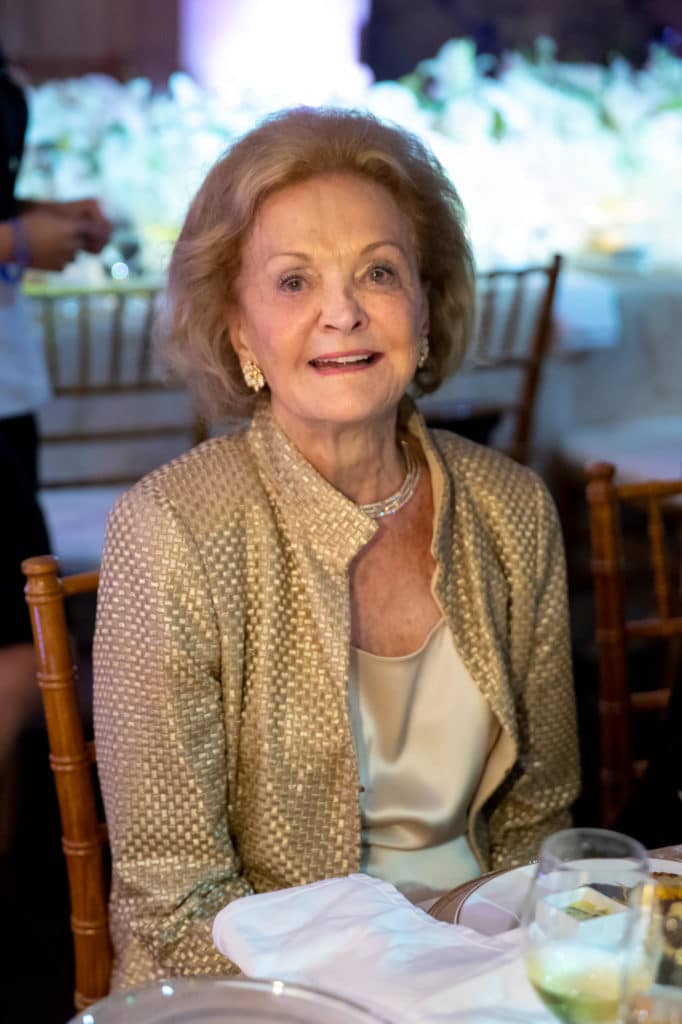 palm-beach-wedding-photographer-bath-and-tennis-club-denis-reggie-atlanta-photographer-destination-3081