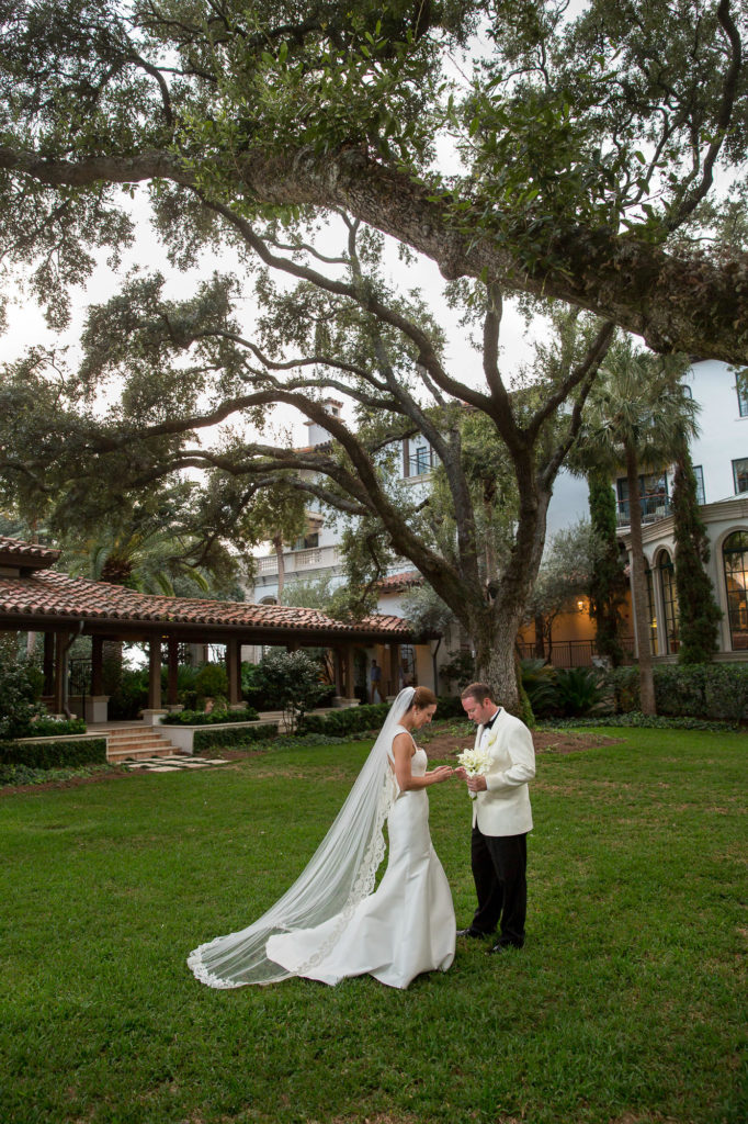 sea-island-wedding-cloister-destination-atlanta-wedding-photographer-denis-reggie-1335