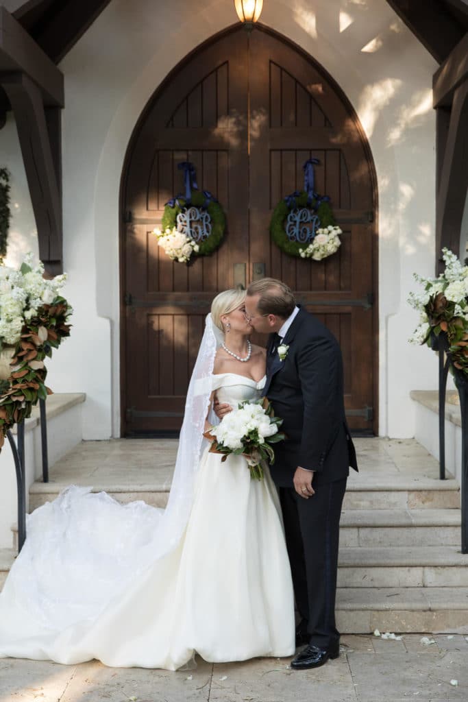 sea-island-wedding-destination-atlanta-wedding-photographer-denis-reggie-1704