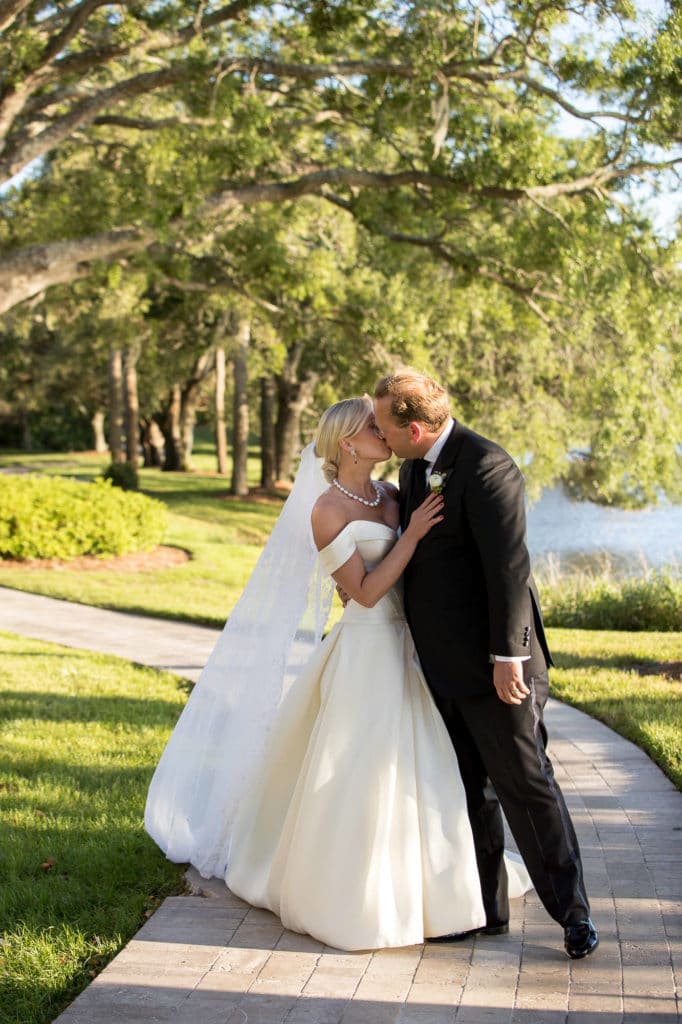 sea-island-wedding-destination-atlanta-wedding-photographer-denis-reggie-1731