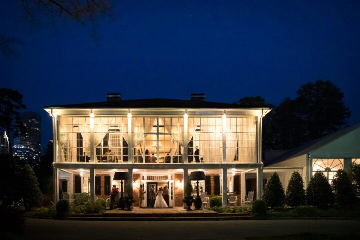 the-estate-wedding-atlanta-wedding-photographer-denis-reggie-legendary-events-1146-1